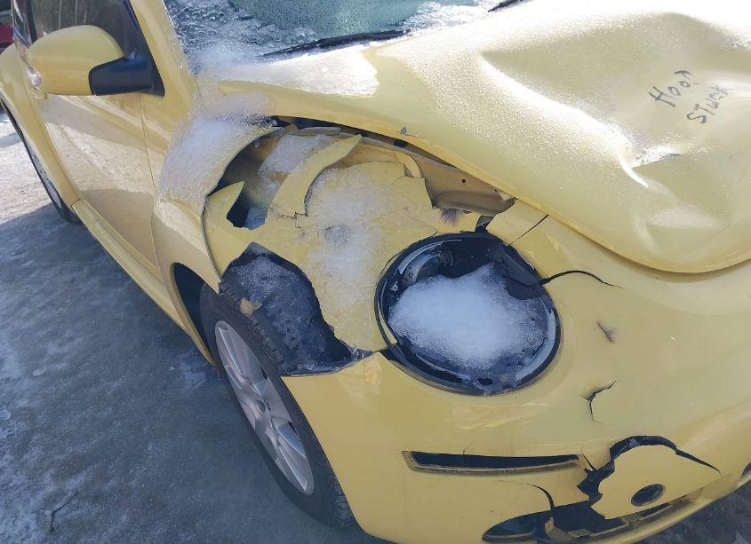 Photo 6 of 2009 Volkswagen New BEETLE 2.5L (VIN 3VWRW31C99M517935)