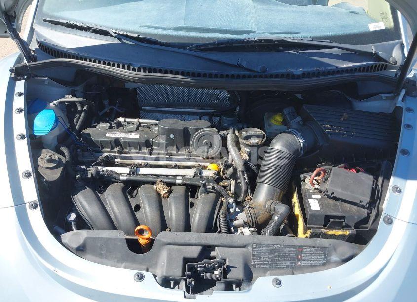 Photo 10 of 2010 Volkswagen New BEETLE 2.5L (VIN 3VWRW3AG1AM029067)