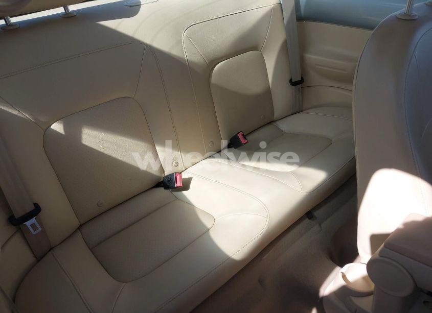 Photo 8 of 2010 Volkswagen New BEETLE 2.5L (VIN 3VWRW3AG1AM029067)