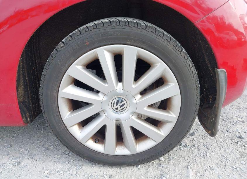 Photo 12 of 2010 Volkswagen New BEETLE 2.5L (VIN 3VWRW3AL6AM009233)