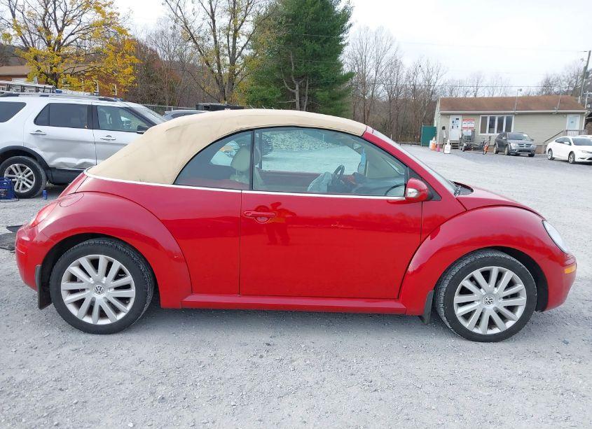Photo 14 of 2010 Volkswagen New BEETLE 2.5L (VIN 3VWRW3AL6AM009233)