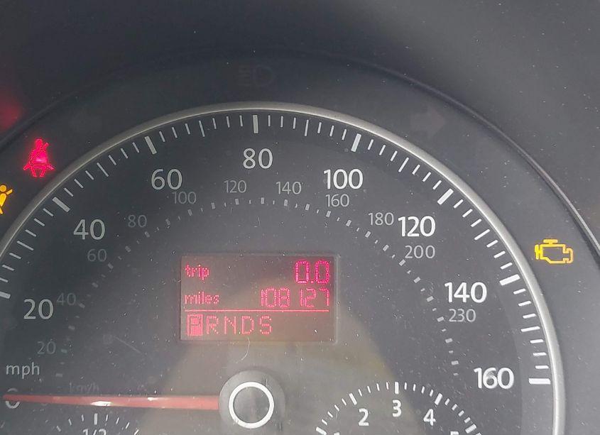 Photo 16 of 2010 Volkswagen New BEETLE 2.5L (VIN 3VWRW3AL6AM009233)