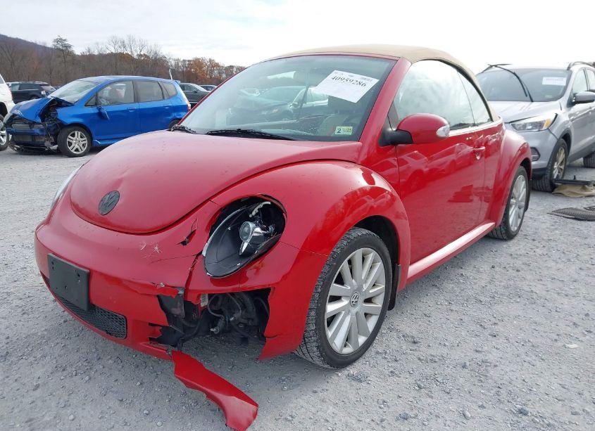 Photo 6 of 2010 Volkswagen New BEETLE 2.5L (VIN 3VWRW3AL6AM009233)