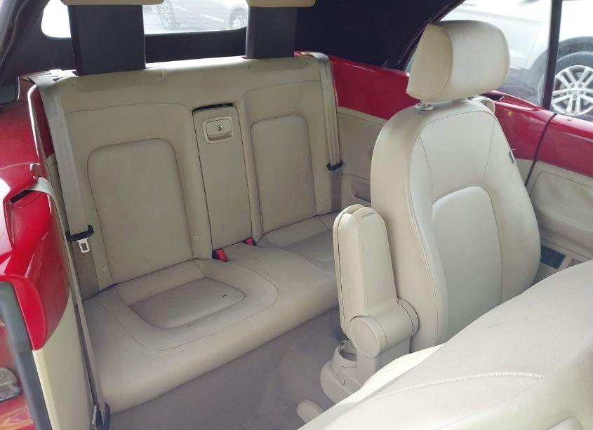 Photo 8 of 2010 Volkswagen New BEETLE 2.5L (VIN 3VWRW3AL6AM009233)