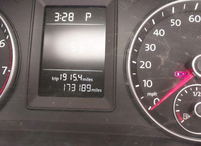 Photo 7 of 2010 Volkswagen Jetta SE (VIN 3VWRX7AJ3AM041494)