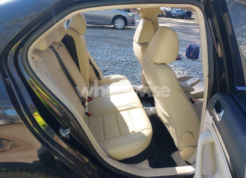 Photo 8 of 2010 Volkswagen Jetta SE (VIN 3VWRX7AJ8AM035447)