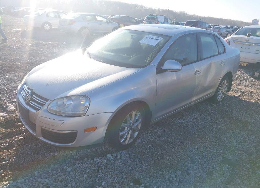 Photo 2 of 2010 Volkswagen Jetta LIMITED EDITION (VIN 3VWRX7AJ8AM164529)