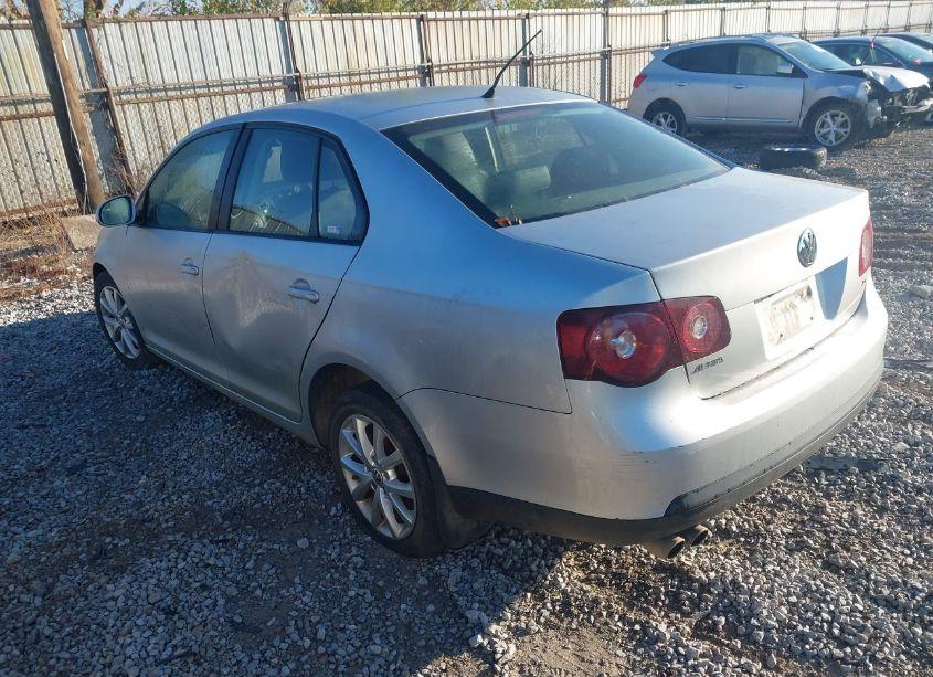 Photo 3 of 2010 Volkswagen Jetta LIMITED EDITION (VIN 3VWRX7AJ8AM164529)