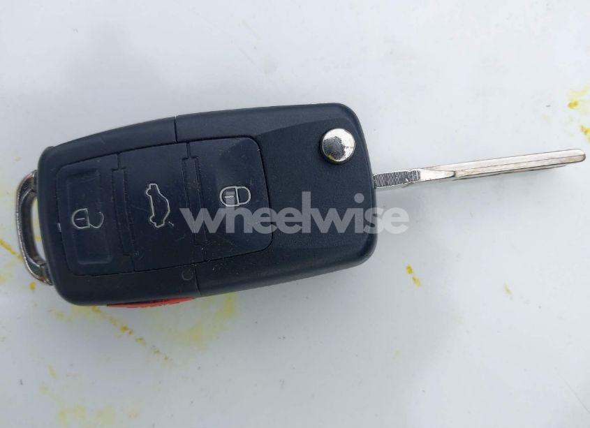 Photo 11 of 2008 Volkswagen Jetta SE (VIN 3VWRZ71K08M158933)