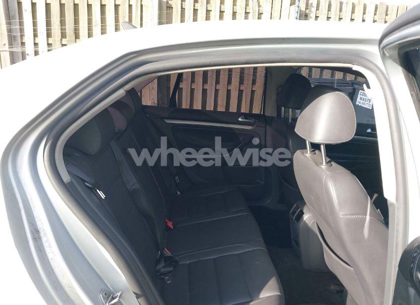 Photo 8 of 2008 Volkswagen Jetta SE/SEL (VIN 3VWRZ71K08M187848)