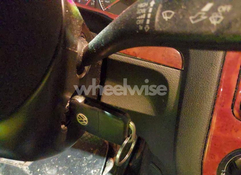 Photo 11 of 2009 Volkswagen Jetta SE (VIN 3VWRZ71K09M127151)