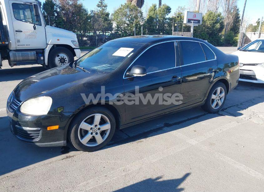 Photo 2 of 2008 Volkswagen Jetta SE/SEL (VIN 3VWRZ71K18M166457)