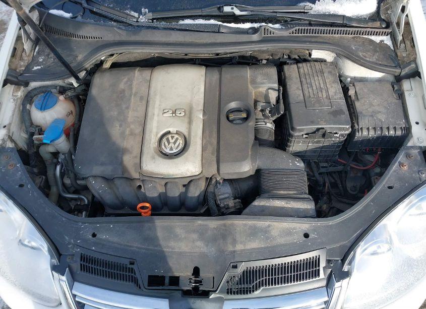 Photo 10 of 2008 Volkswagen Jetta SE (VIN 3VWRZ71K48M024412)