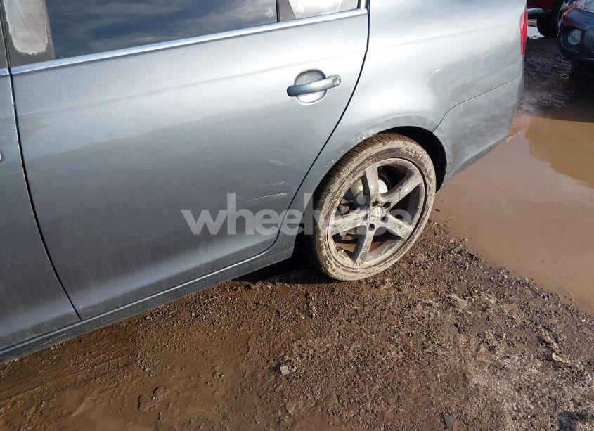 Photo 14 of 2008 Volkswagen Jetta SE/SEL (VIN 3VWRZ71K48M045468)