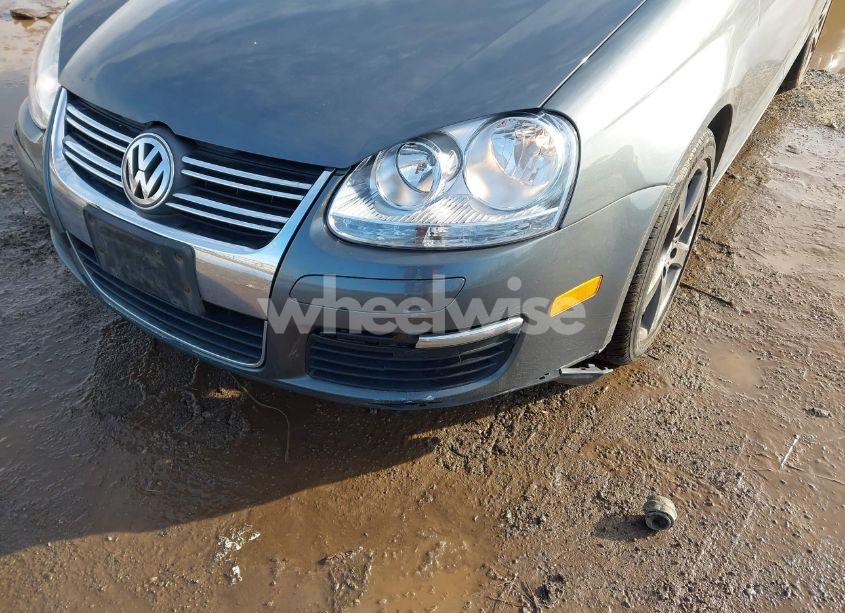 Photo 6 of 2008 Volkswagen Jetta SE/SEL (VIN 3VWRZ71K48M045468)