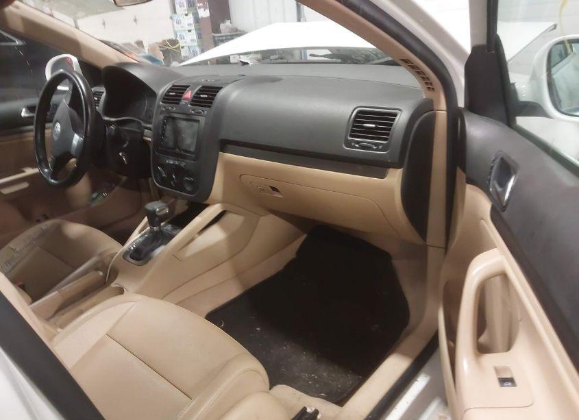 Photo 5 of 2009 Volkswagen Jetta SE/SEL (VIN 3VWRZ71K59M075578)