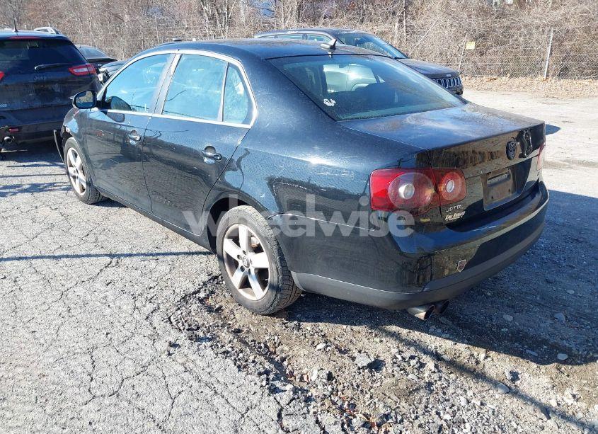 Photo 3 of 2009 Volkswagen Jetta SE (VIN 3VWRZ71K59M093255)