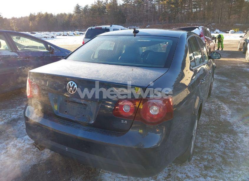 Photo 4 of 2008 Volkswagen Jetta SE/SEL (VIN 3VWRZ71K68M015100)