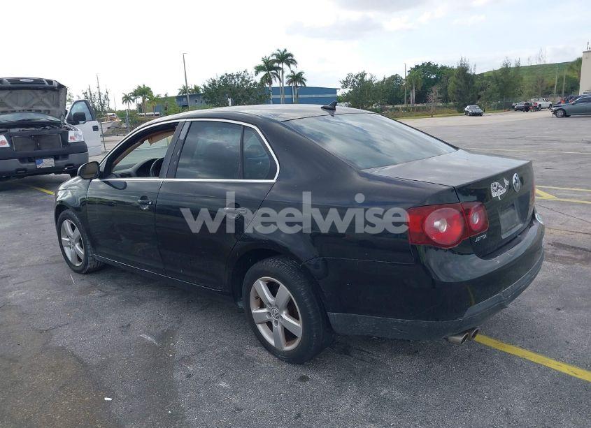 Photo 3 of 2008 Volkswagen Jetta SE/SEL (VIN 3VWRZ71K68M077189)