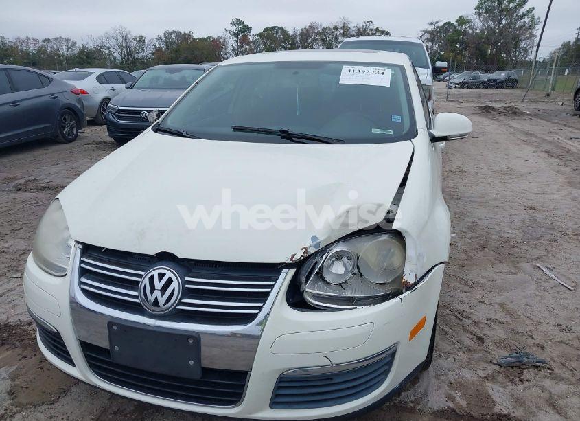 Photo 6 of 2008 Volkswagen Jetta SE/SEL (VIN 3VWRZ71K88M037602)