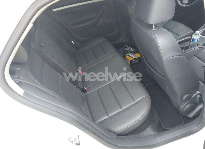 Photo 8 of 2008 Volkswagen Jetta SE/SEL (VIN 3VWRZ71K88M037602)