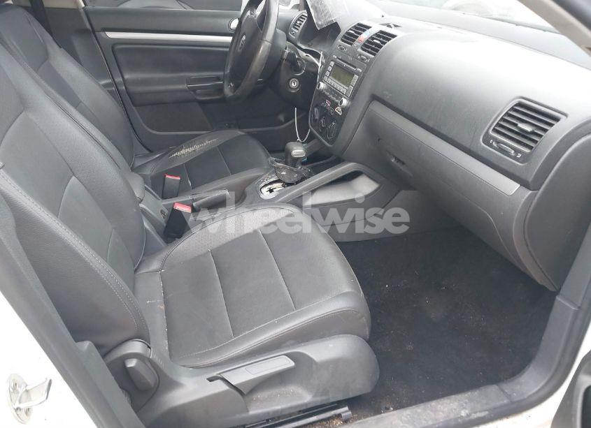 Photo 5 of 2008 Volkswagen Jetta SE/SEL (VIN 3VWRZ71K98M095346)