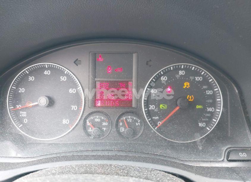 Photo 7 of 2009 Volkswagen Jetta SE (VIN 3VWRZ71K99M150637)