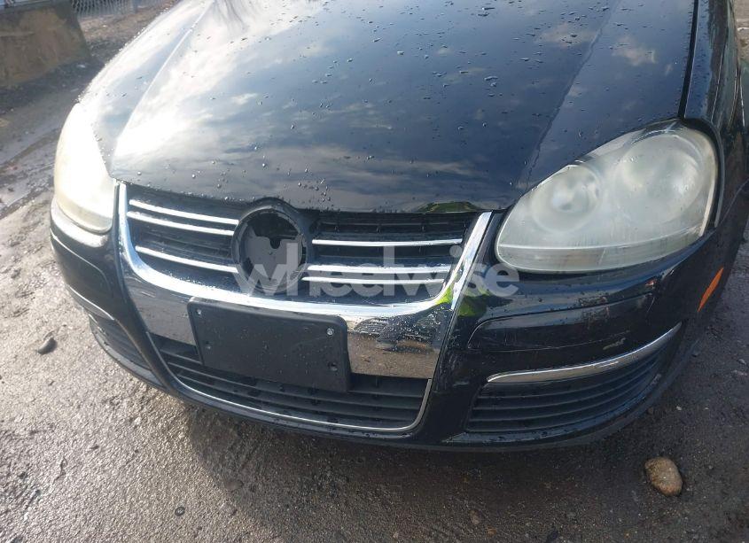 Photo 6 of 2008 Volkswagen Jetta SE (VIN 3VWRZ71KX8M161967)