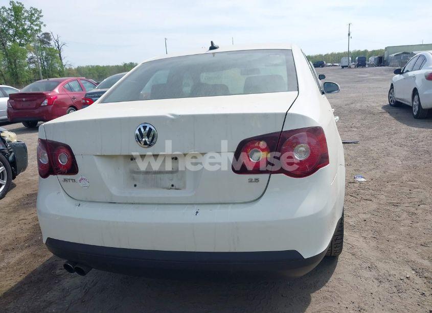 Photo 15 of 2008 Volkswagen Jetta SE/SEL (VIN 3VWRZ71KX8M173889)