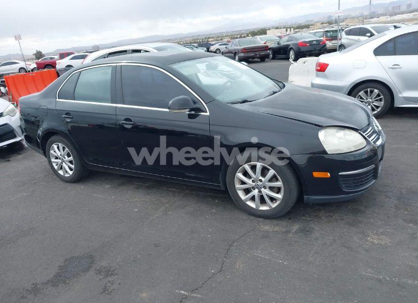 Photo 12 of 2010 Volkswagen Jetta SE (VIN 3VWRZ7AJ1AM015258)