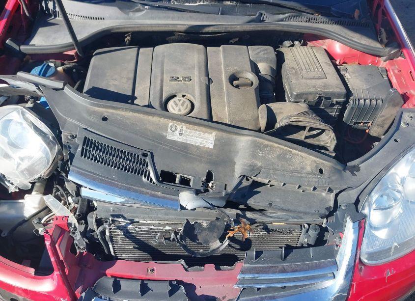 Photo 10 of 2010 Volkswagen Jetta LIMITED EDITION (VIN 3VWRZ7AJ5AM108705)