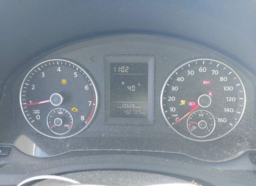 Photo 15 of 2010 Volkswagen Jetta LIMITED EDITION (VIN 3VWRZ7AJ5AM108705)