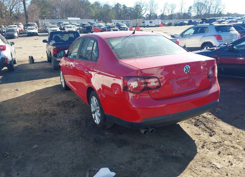 Photo 3 of 2010 Volkswagen Jetta LIMITED EDITION (VIN 3VWRZ7AJ5AM108705)