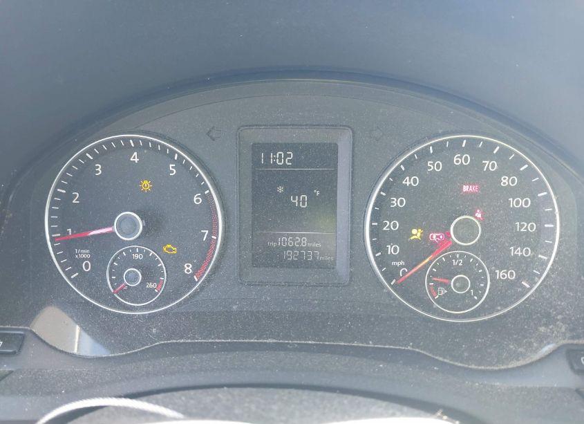 Photo 7 of 2010 Volkswagen Jetta LIMITED EDITION (VIN 3VWRZ7AJ5AM108705)