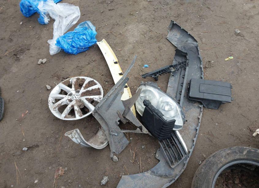 Photo 12 of 2010 Volkswagen Jetta LIMITED EDITION (VIN 3VWRZ7AJ6AM119616)