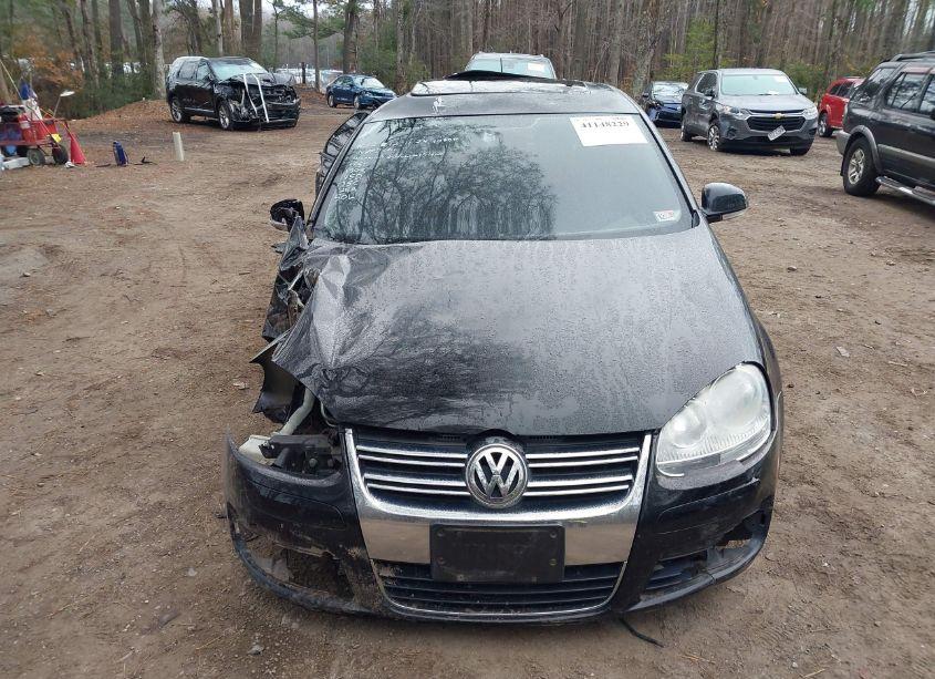 Photo 13 of 2010 Volkswagen Jetta LIMITED EDITION (VIN 3VWRZ7AJ6AM119616)