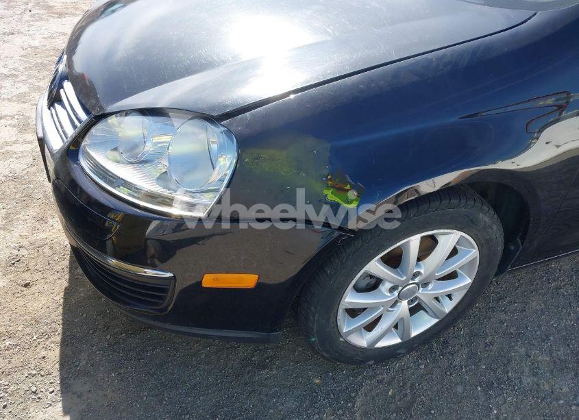 Photo 6 of 2010 Volkswagen Jetta LIMITED EDITION (VIN 3VWRZ7AJ6AM163552)