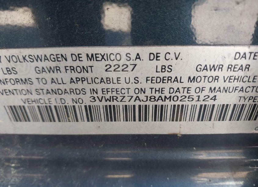 Photo 9 of 2010 Volkswagen Jetta SE (VIN 3VWRZ7AJ8AM025124)