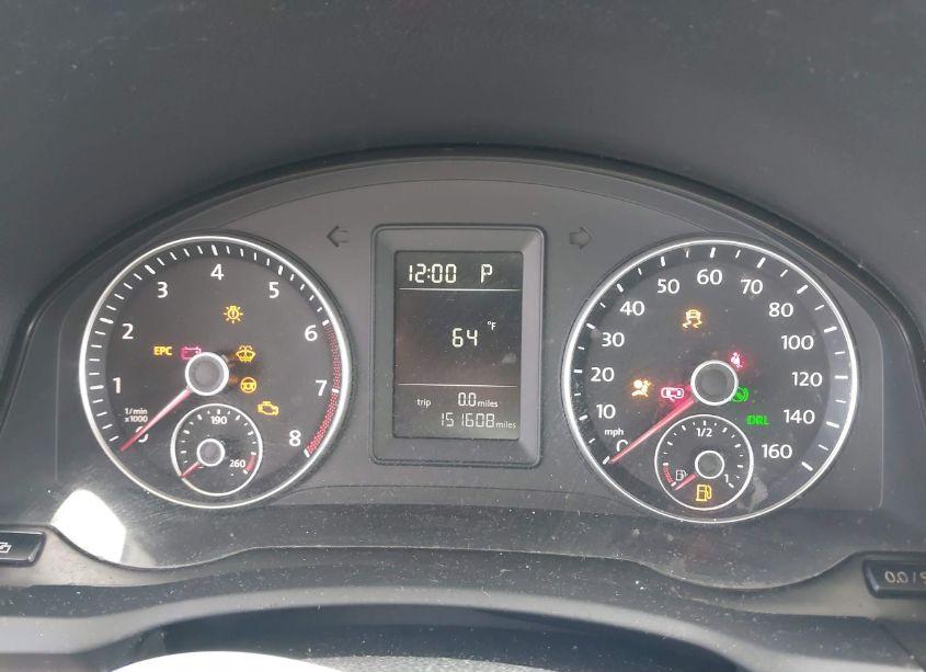 Photo 15 of 2010 Volkswagen Jetta LIMITED EDITION (VIN 3VWRZ7AJ8AM164380)