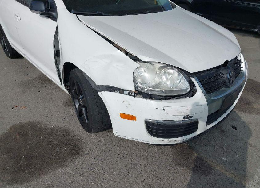 Photo 6 of 2010 Volkswagen Jetta LIMITED EDITION (VIN 3VWRZ7AJ8AM164380)