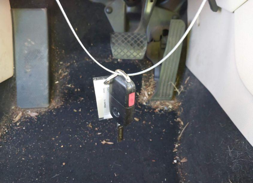 Photo 11 of 2010 Volkswagen Jetta SE (VIN 3VWRZ7AJXAM024959)