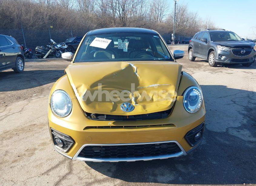 Photo 13 of 2016 Volkswagen Beetle 1.8T DUNE (VIN 3VWS17AT6GM620881)