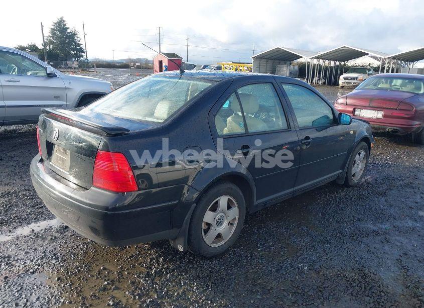 Photo 4 of 1999 Volkswagen Jetta GLS (VIN 3VWSA29M0XM084459)