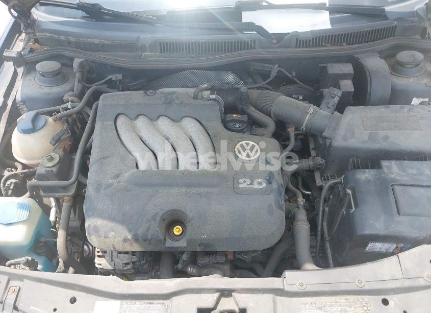 Photo 10 of 2004 Volkswagen Jetta GLS 2.0L (VIN 3VWSA69M24M122003)