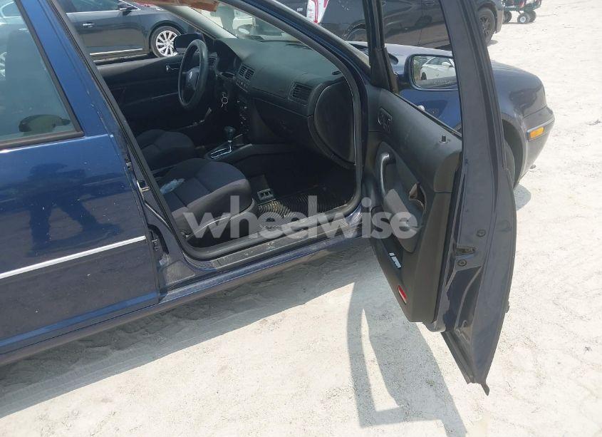 Photo 5 of 2004 Volkswagen Jetta GLS 2.0L (VIN 3VWSA69M24M122003)