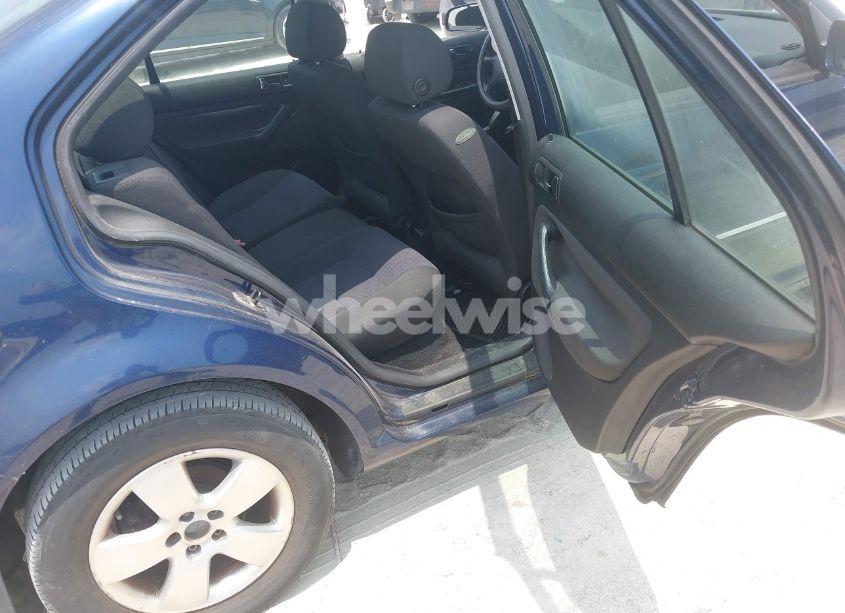 Photo 8 of 2004 Volkswagen Jetta GLS 2.0L (VIN 3VWSA69M24M122003)