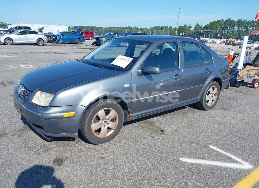 Photo 2 of 2004 Volkswagen Jetta GLS 2.0L (VIN 3VWSA69M24M133471)