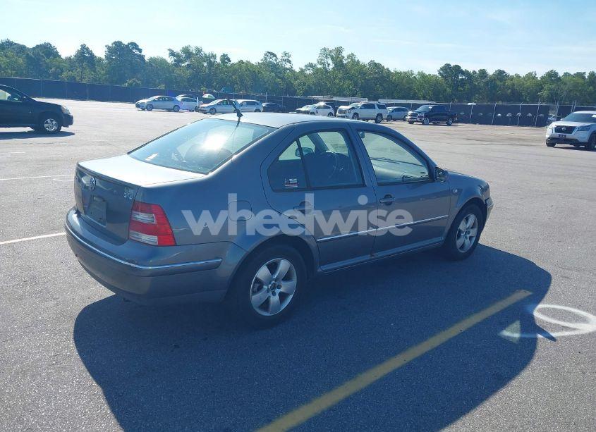 Photo 4 of 2004 Volkswagen Jetta GLS 2.0L (VIN 3VWSA69M24M133471)