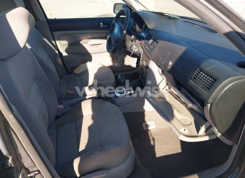 Photo 5 of 2004 Volkswagen Jetta GLS 2.0L (VIN 3VWSA69M54M097016)