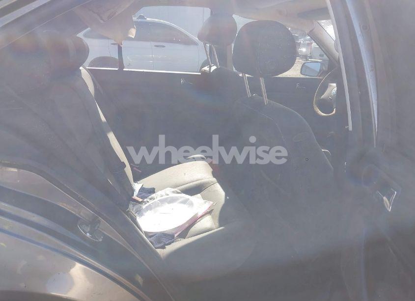 Photo 8 of 2004 Volkswagen Jetta GLS 2.0L (VIN 3VWSA69M74M096658)